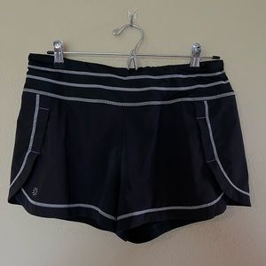 Athleta Shorts, Size 8, Back Zipper